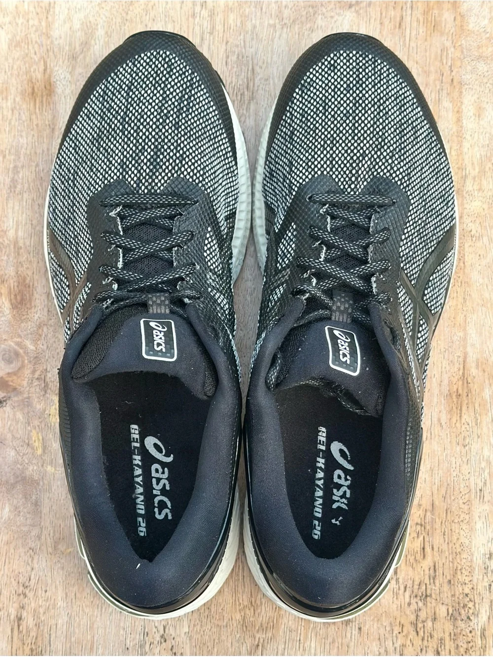 ASICS Gel-Kayano 26 Men’s Size 14 Black White Running Shoes 1011A730